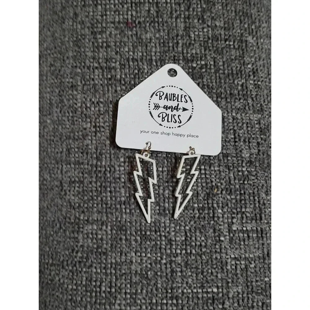 80's Thunderbolt Hallow Earrings New